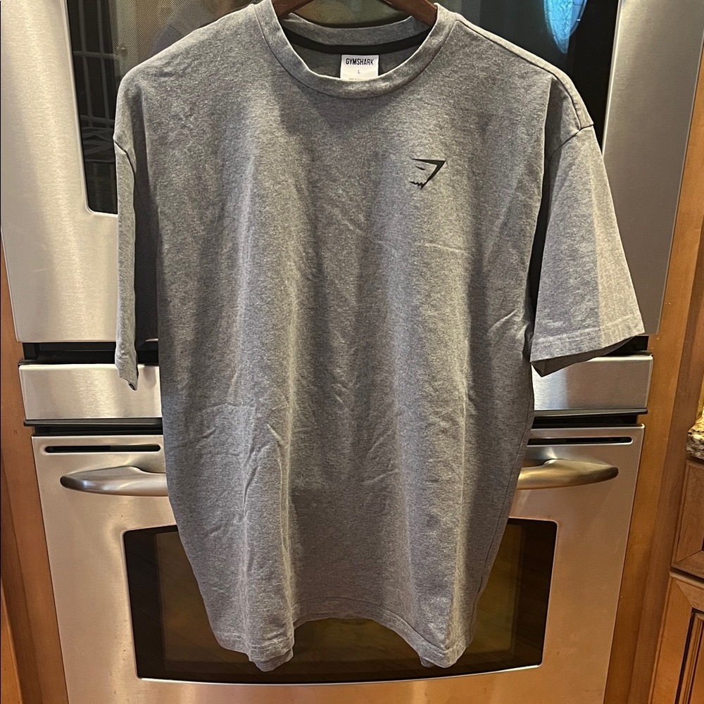 Gymshark men’s large t-shirt, gray